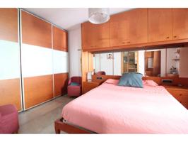 Chalet adosado en venta en Sant Andreu(08030) photo 0