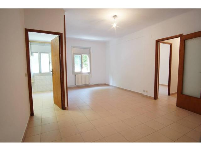 Espacioso Piso a la Venta junto al metro en Bon Pastor! photo 0
