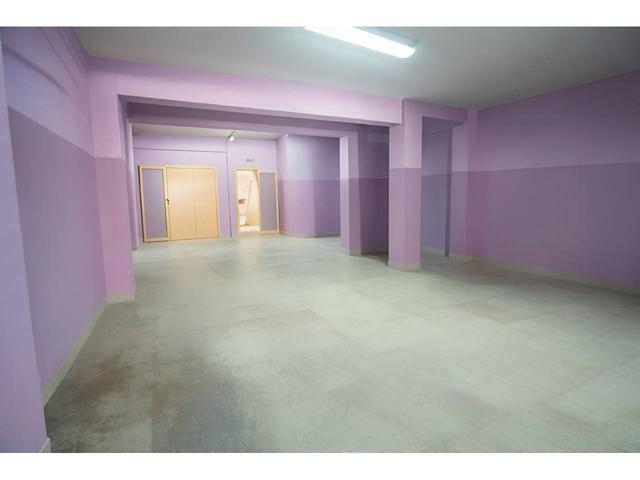 Oportunidad única! Local comercial de 174 m² en Bon Pastor photo 0