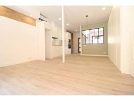 Piso en venta en Sant Andreu(08030) photo 0