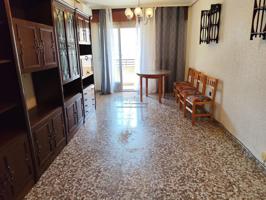 PISO CON MUY BUENA DISTRIBUCION PARA REFORMAR A TU GUSTO CON GARAJE INCLUIDO EN EL PRECIO. 'junto a la tamos' photo 0