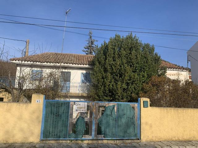 Casa en venta en Bustarviejo photo 0