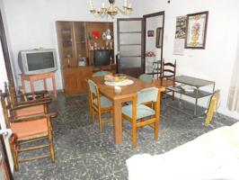 Piso en venta en Centre photo 0