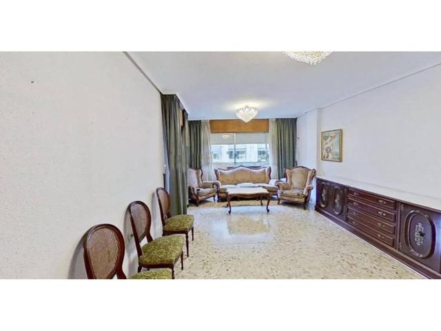 Piso en venta en Centro-Villacerrada-Pajarita(02001) photo 0