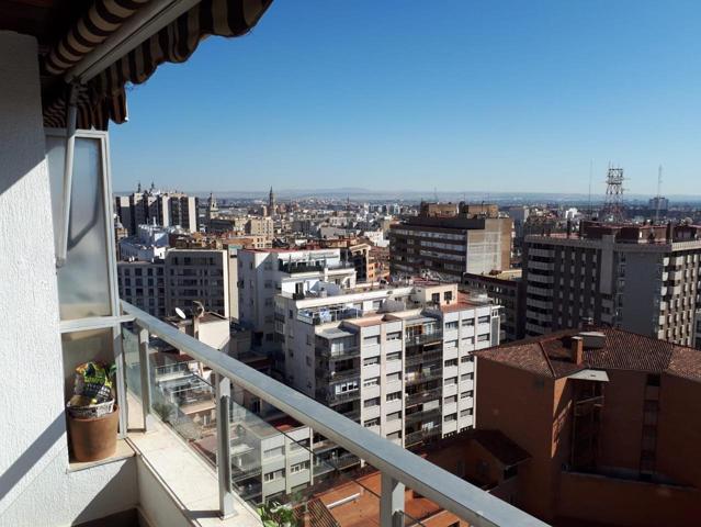 Piso en venta en Zaragoza de 122 m2 photo 0