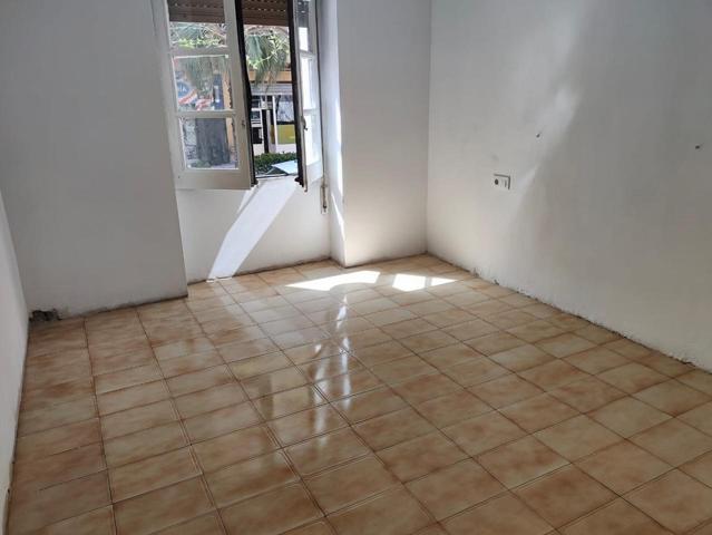 Piso en venta en Zaragoza de 94 m2 photo 0