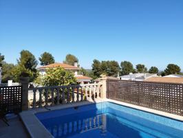 Casa - Chalet en venta en El Catllar de 152 m2 photo 0