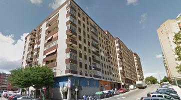 Piso en venta en Zaragoza de 74 m2 photo 0