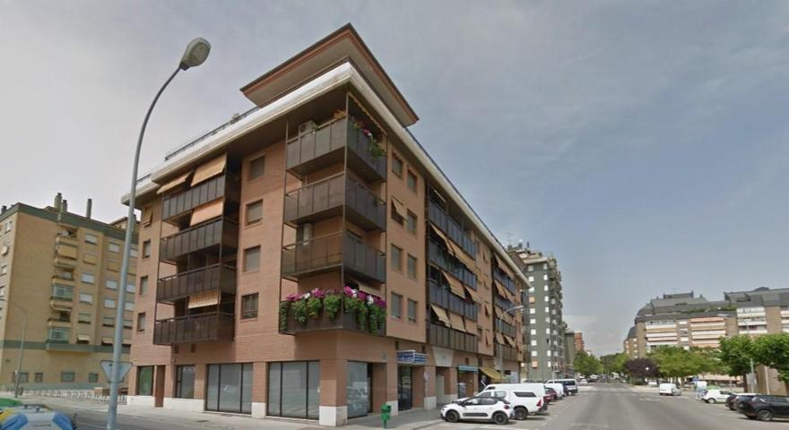 Plaza De Parking en venta en Huesca de 23 m2 photo 0