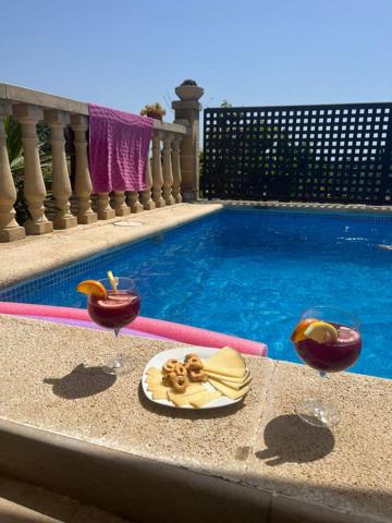 Casa - Chalet en venta en El Catllar de 239 m2 photo 0