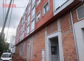 Apartamento con Plaza de Garaje en Carral photo 0
