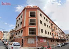 Obra parada en venta en calle Lucas,15-17(esq.c-areosa-c-san Avelino), Narón, A Coruña photo 0