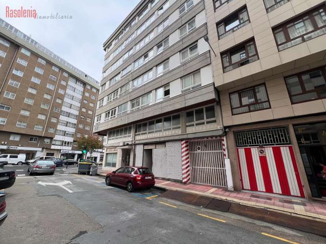 Local en venta en Calle Novoa Santos, 42, Bajo, 15006, A Coruña (A Coruña) photo 0