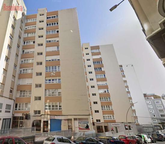 Piso en venta en calle Antonio Viñes, A Coruña photo 0