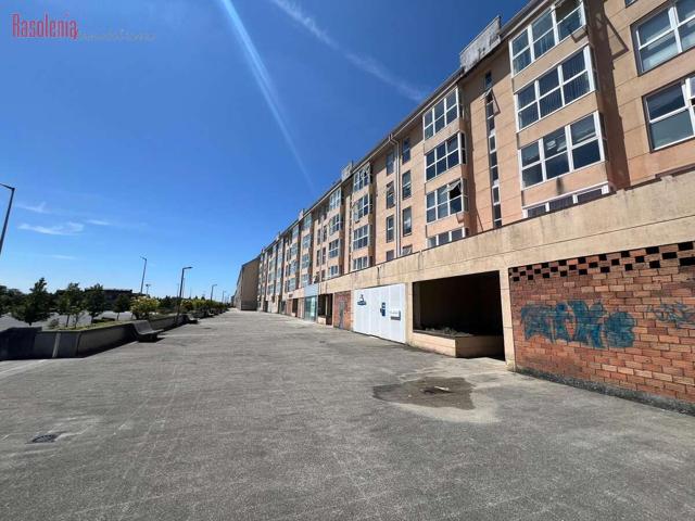 Local en venta en Calle Melide, Santiago de Compostela photo 0