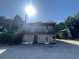 Chalet independiente en venta en Carballedo, Lugo photo 0