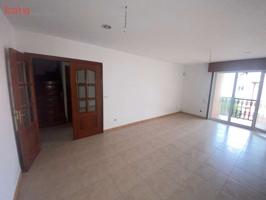Vivienda-Dúplex en Venta en Laracha photo 0