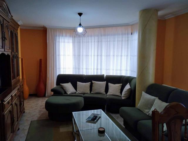 Alquiler de piso en Cambados photo 0