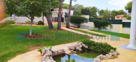 Espectacular chalet en venta en la Urbanización de Pinar en Picassent. photo 0