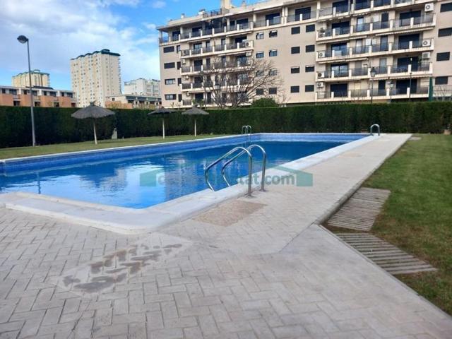 Amplio y acogedor apartamento con vistas al mar en playa del Puig. photo 0
