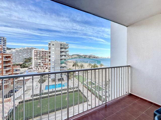 Precioso apartamento en la playa del San Antonio de Cullera, en primera línea de playa!!! photo 0