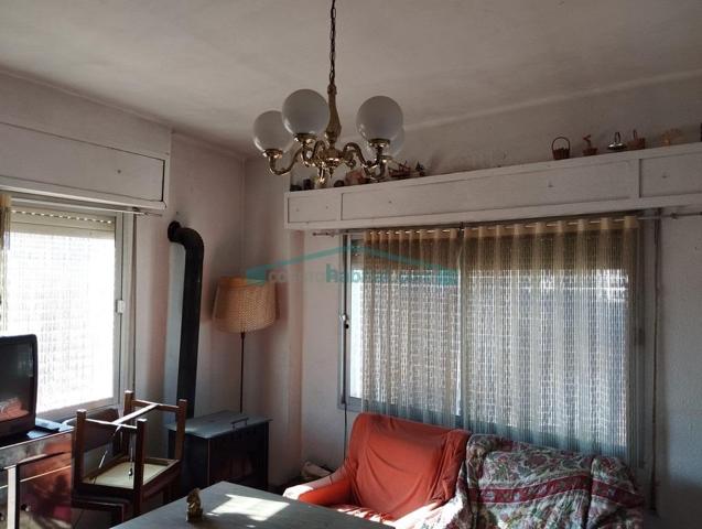 Vivienda exterior y luminosa en Gátova, ideal para reformar photo 0