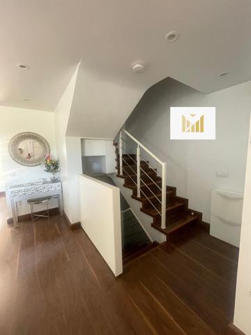 DUPLEX CON SOTANO photo 0