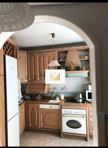 VIVIENDA SOBRE ALMACÉN photo 0