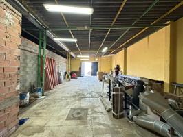 NAVE INDUSTRIAL DE 217M² EN LA LÍNEA photo 0