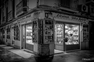 LA MEJOR ESQUINA PARA TU NEGOCIO EN EL CENTRO DE LORCA photo 0
