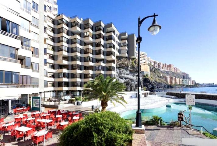 Local en Avenida Maritima, Tabaiba, Santa Cruz de Tenerife. photo 0