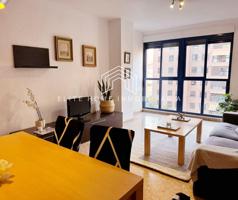 FANTÁSTICO PISO DE 3 HABITACIONES Y 2 BAÑOS CON GARAJE Y TRASTERO EN ZONA SUR photo 0