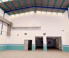 NAVE INDUSTRIAL EN POLIGONO FADRELL photo 0