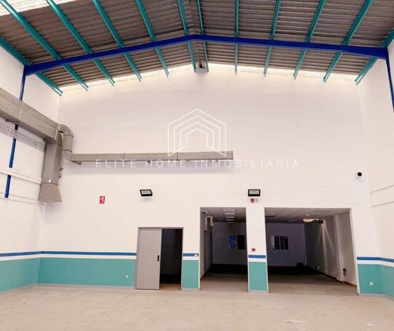 NAVE INDUSTRIAL EN POLIGONO FADRELL photo 0