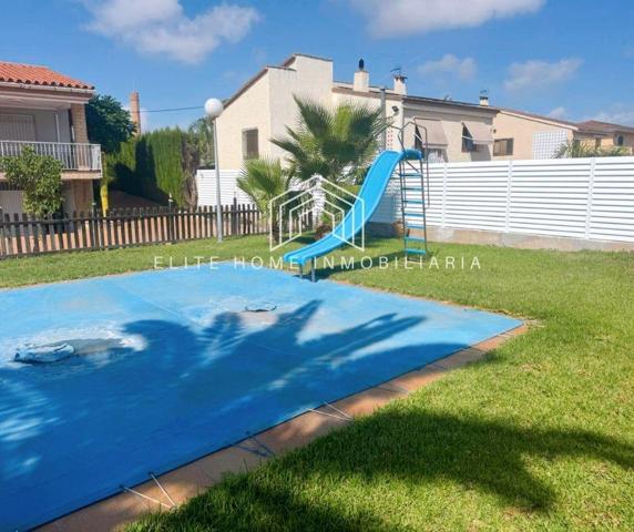 INCREÍBLE CHALET EN SANTA QUITERIA CON UNA PARCELA DE 1050 METROS, CASA DE 240 METROS, JARDINES, PISCINA PROPIA Y TERRAZAS INCREÍBLES VISTAS photo 0