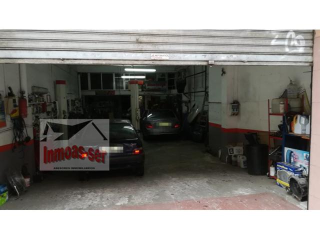 Local En venta en Sant Roc, Badalona photo 0