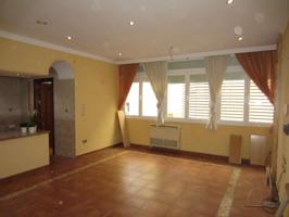 Piso En venta en Avenida Matías Sáenz De Tejada. 29640, Fuengirola (málaga)centro Ciudad, Fuengirola photo 0