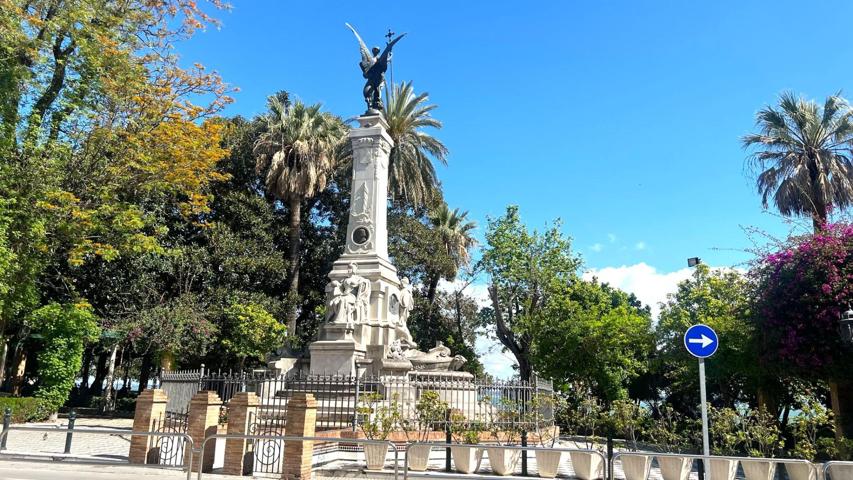 ALAMEDA - CADIZ - ¡ ESTUDIO PARA ENTRAR A VIVIR ! photo 0