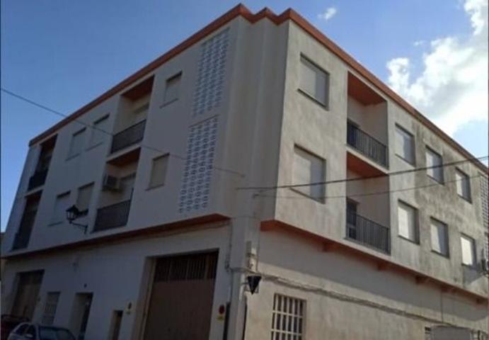Piso En venta en Fontanars dels Alforins photo 0