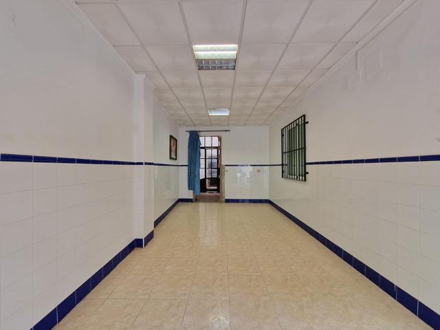 Villa En venta en Llaurí photo 0