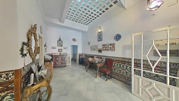 Casa En venta en Arenal - Museo, Sevilla photo 0