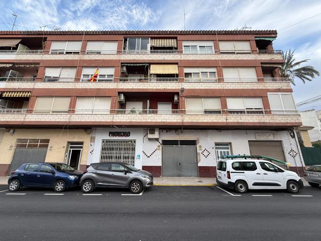 Piso en Almoradí photo 0