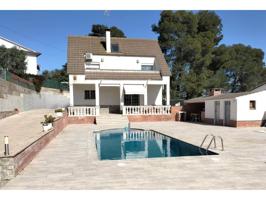 Casa en venta en Lliçà d'Amunt photo 0