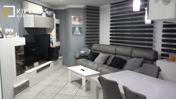 PISO EN VENTA EN TORREFARRERA photo 0