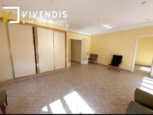 PISO EN VENTA EN LLEIDA ZONA PRINCEP DE VIANA photo 0