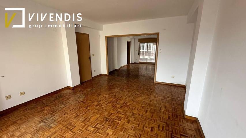 PISO EN VENTA EN LLEIDA ZONA INSTITUTS photo 0