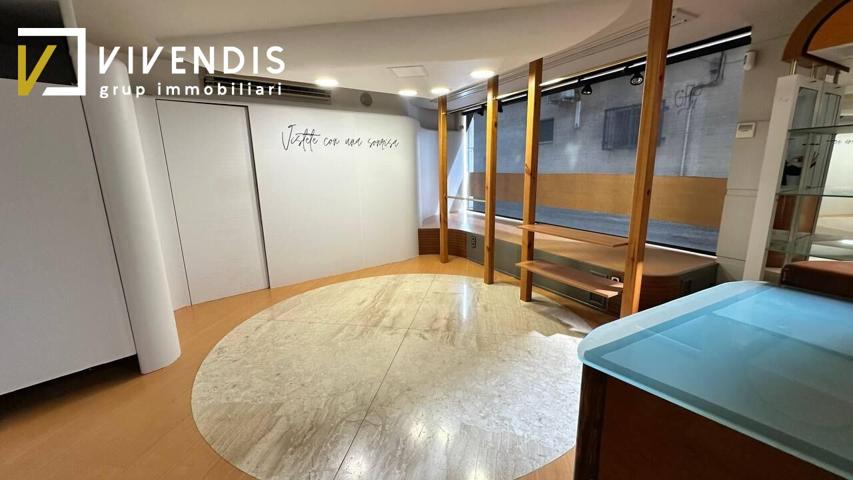 LOCAL COMERCIAL EN ALQUILER EN LLEIDA ZONA DOCTOR FLEMING photo 0