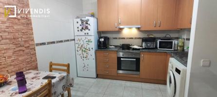 PISO EN VENTA EN ALCARRAS photo 0