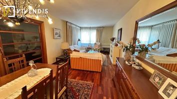 PISO SEÑORIAL EN VENTA photo 0