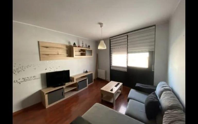 Piso en venta en Golmés photo 0